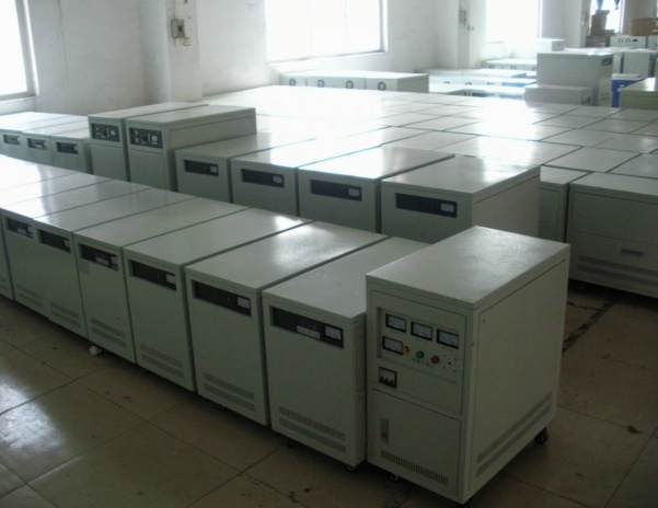 ��ѹ��������Ҫ����Ϊ��ѹ�����ѹ��׼Ԫ��ʹ��.