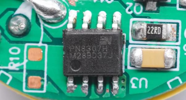 pd 20W³äµçÆ÷·½°¸Í¬²½ÕûÁ÷PN8307H